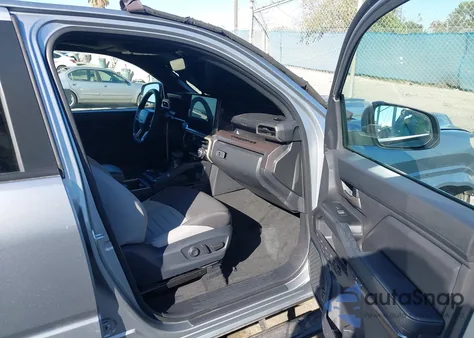 2024 Toyota Tacoma Trd Sport z USA, uszkodzony, nr VIN 3TMKB5FN6RM023280